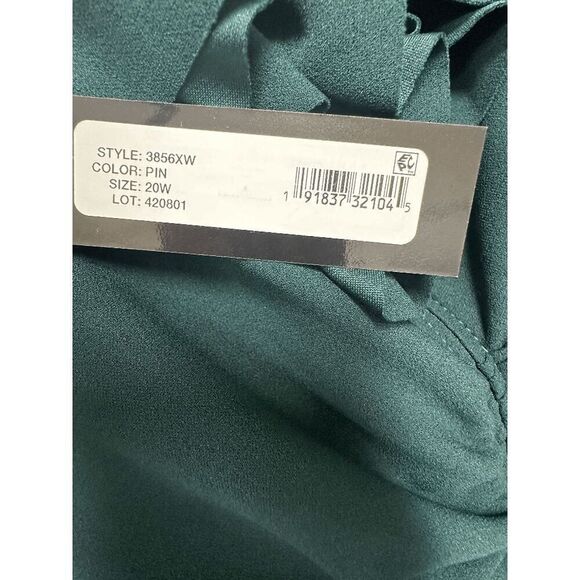 Xscape Women's Plus Size Ruffled Off-The-Shoulder Gown - Pin 20W - Picture 6 of 6